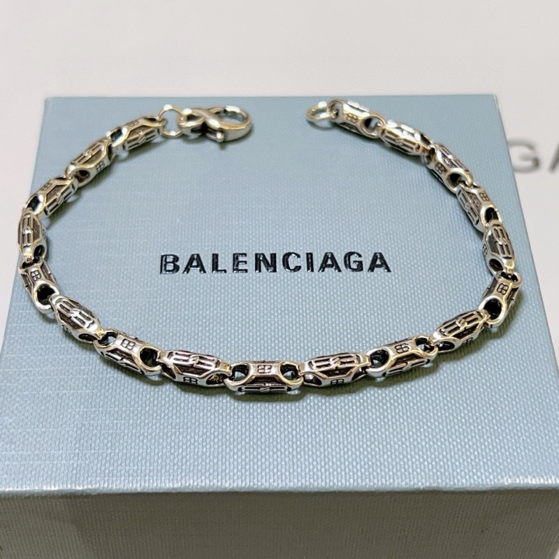 Ba1en*iaga bracelets